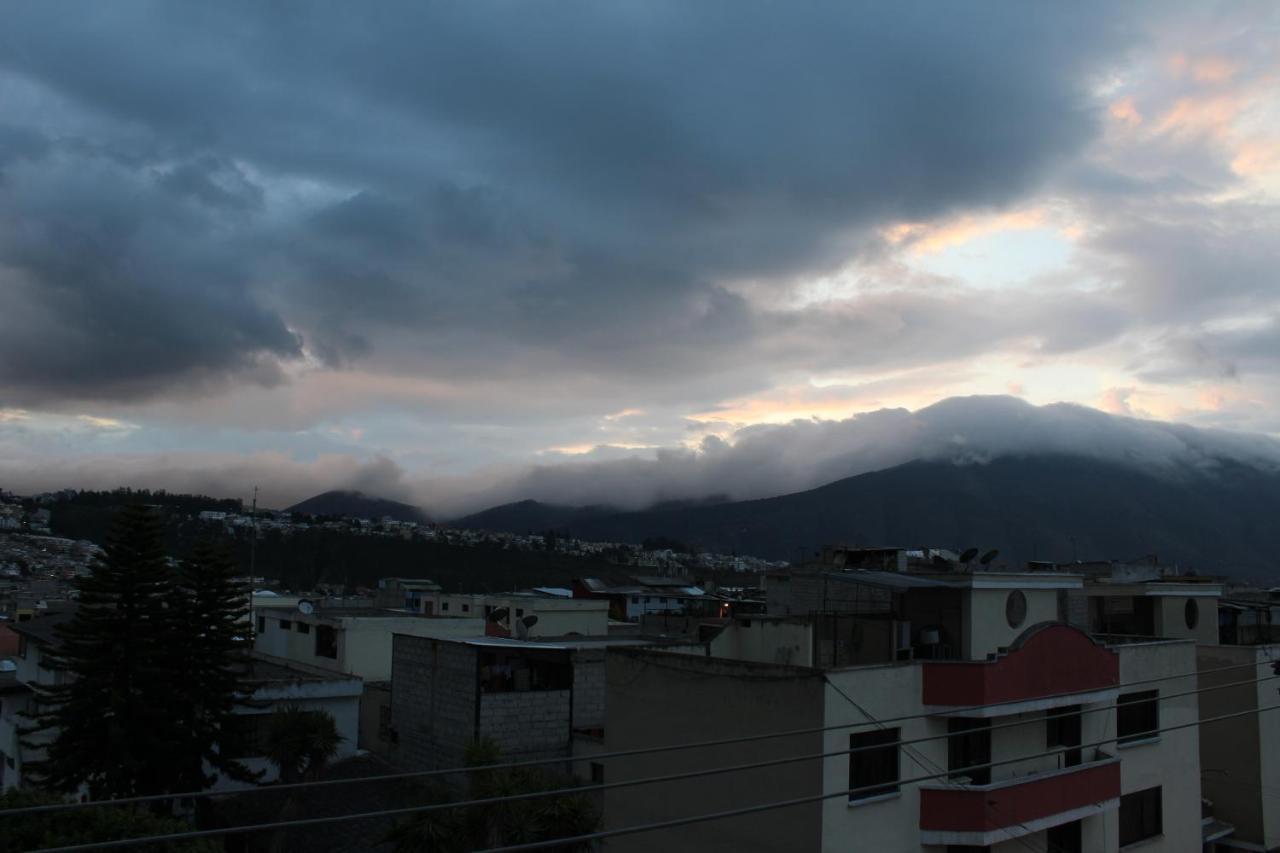 El Vergel Norte Quito Exterior photo